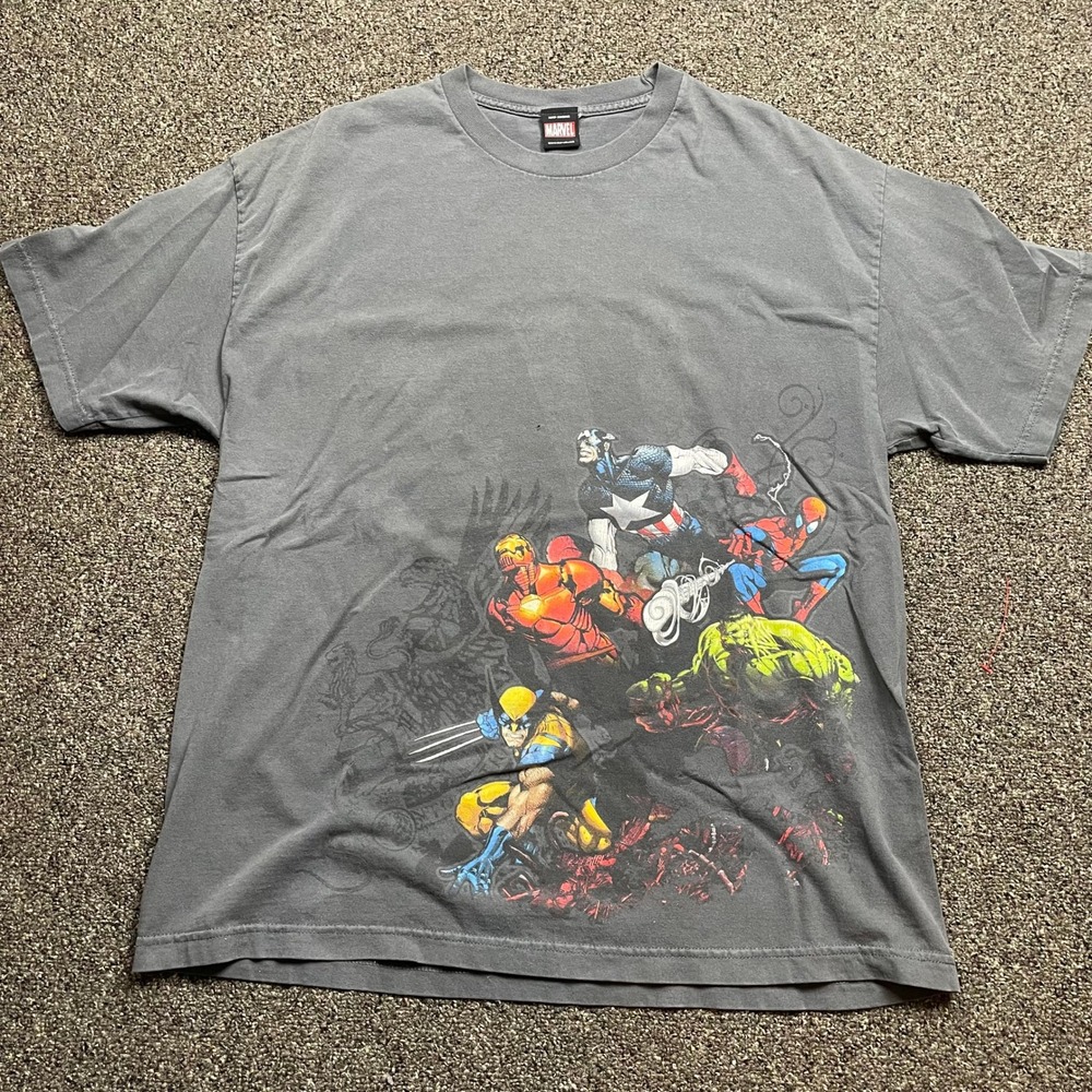Marvel Avengers X-Men Graphic T-Shirt Gray Mad Engine Wolverine Hulk Spider-Man